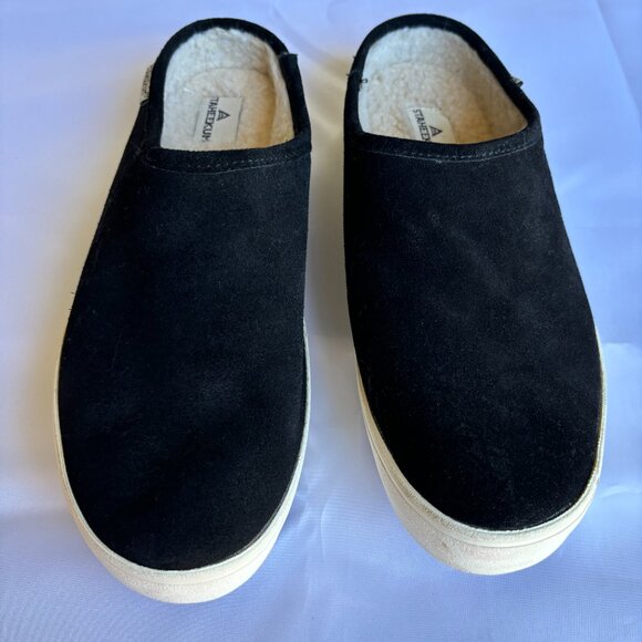 Women's Black Suede Staheekum - Picture 2 of 6
